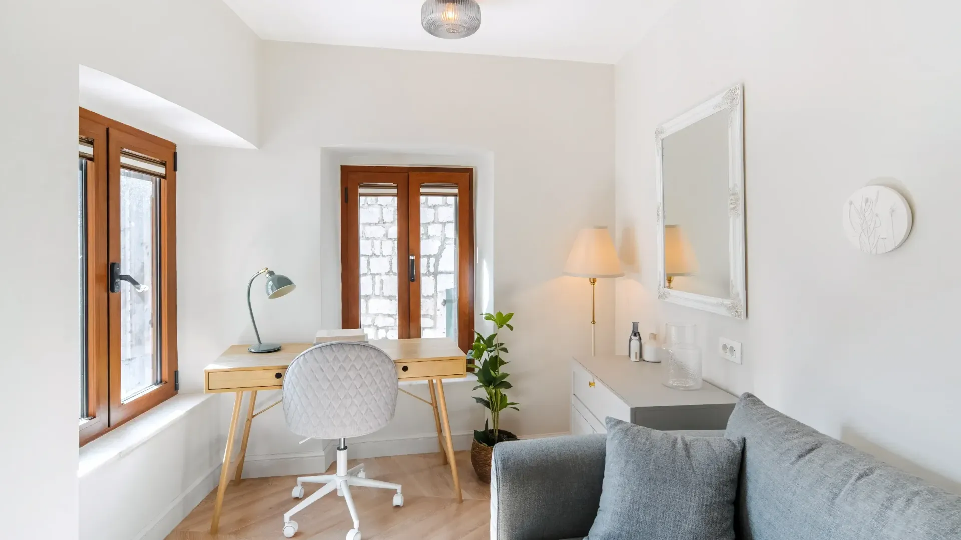 Prodaja, dvosoban stan, 43m², Centar, Kotor