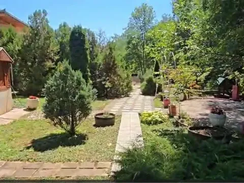 Sale, office space, 230m², Topola, Srbija - image 2