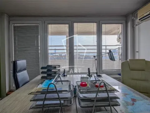 Prodaja, četvorosoban stan, 137m², Novi Beograd Blok 22, Novi Beograd Sve Podlokacije - image 10