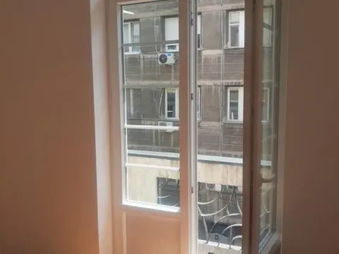 Izdavanje, poslovni prostor, 67m², Savski Venac, Beograd - image 7