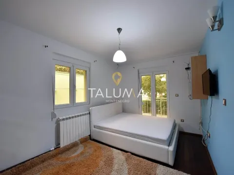 Sale, house, 175m², Podgorica, Crna Gora - image 16