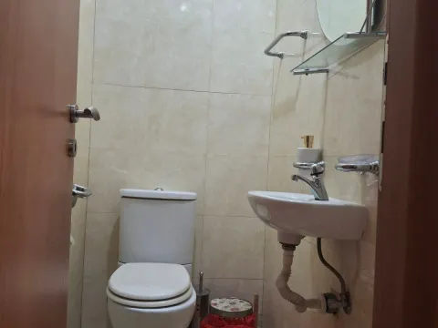 Izdavanje, dvosoban stan, 55m², Stari Aerodrom, Podgorica - image 6