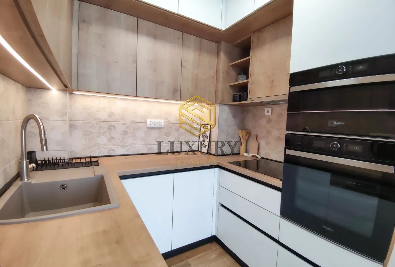 Rent, two bedroom apartment, 86m², Centar, Podgorica