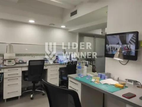 Prodaja, trosoban stan, 66m², Vračar Sve Podlokacije, Beograd - image 11