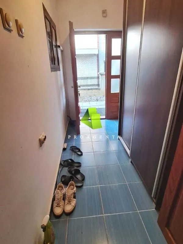 Prodaja, kuća, 269m², Medijana, Niš