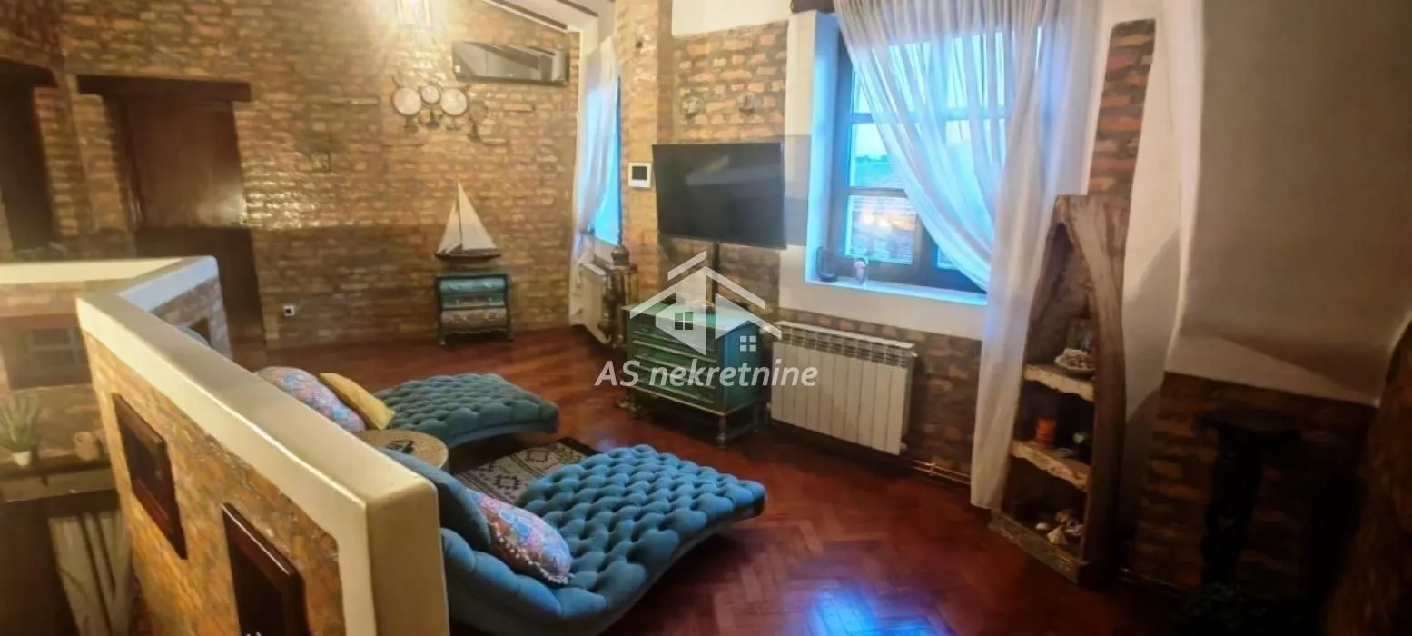 Izdavanje, kuća, 367m², Jajinci, Voždovac Sve Podlokacije
