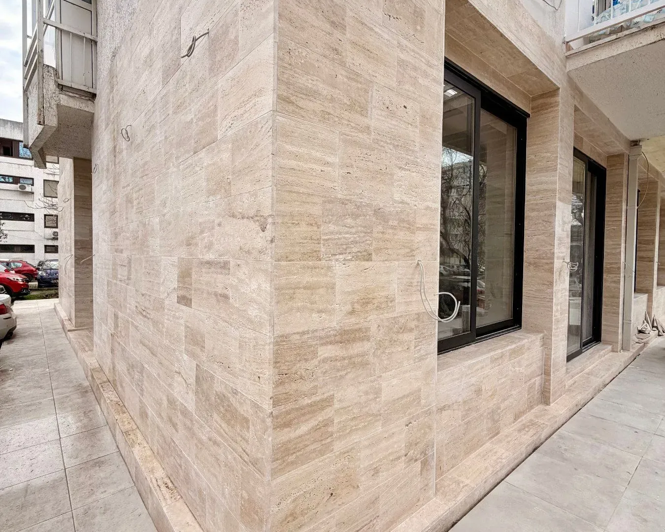 Izdavanje, poslovni prostor, 140m², Centar, Bar