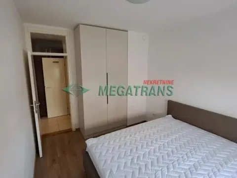 Izdavanje, dvosoban stan, 42m², Centar, Novi Sad - image 7