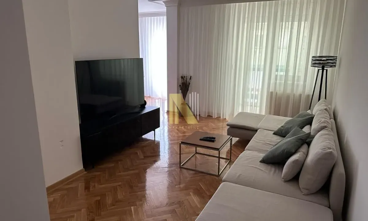 Rent, three bedroom apartment, 114m², Grbavica, Novi Sad Sve Podlokacije