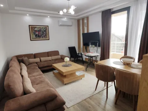 Rent, two bedroom apartment, 67m², Bečići, Budva - image 8