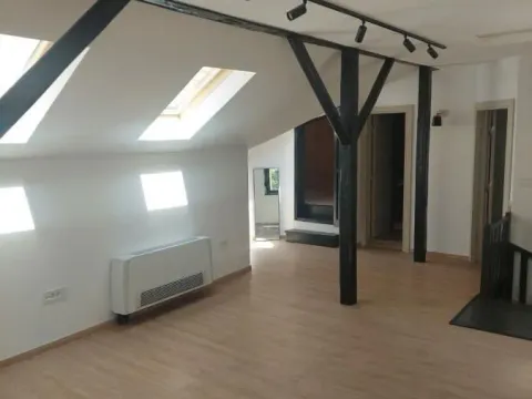 Izdavanje, poslovni prostor, 125m², Slavija, Vračar Sve Podlokacije - image 11