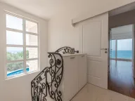 Prodaja, kuća, 270m², Reževići, Budva - image 18