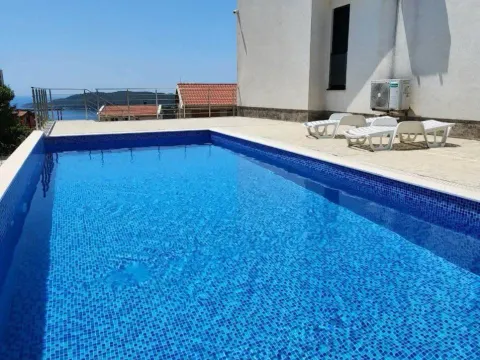 Sale, two bedroom apartment, 55m², Bečići, Budva - image 3