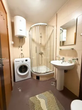 Sale, one bedroom apartment, 44m², Stari Aerodrom, Podgorica - image 3