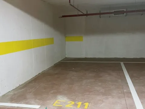 Sale, office space, 180m², City Kvart, Podgorica - image 2