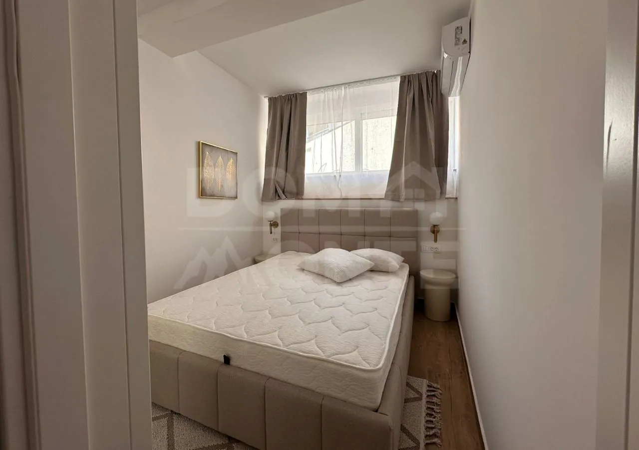 Izdavanje, četvorosoban stan, 104m², Zelenika, Herceg Novi