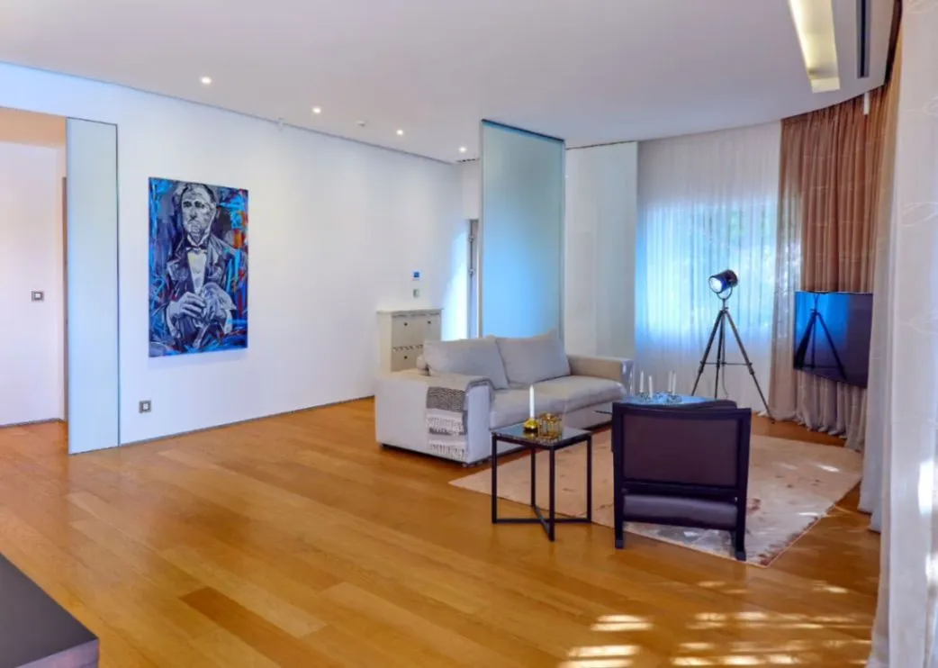 Sale, two bedroom apartment, 99m², Dukley Gardens, Budva