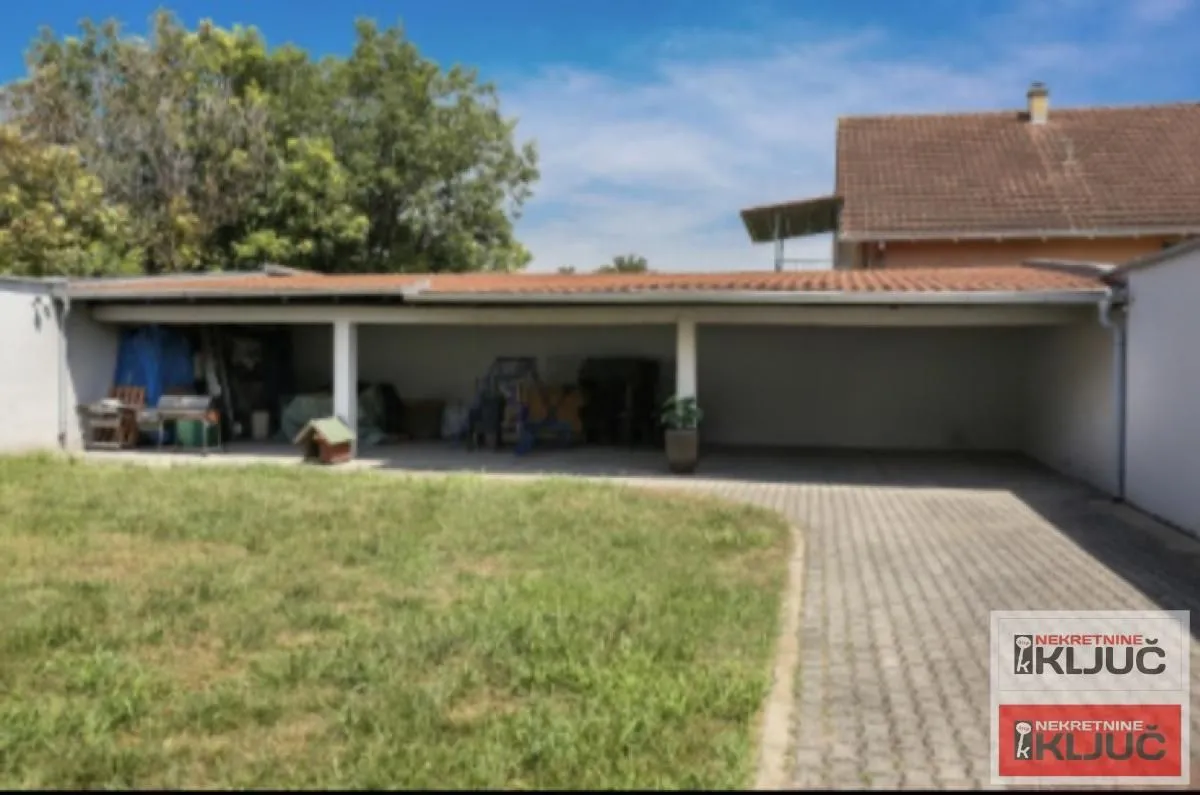 Rent, house, 1000m², Kać, Novi Sad Sve Podlokacije