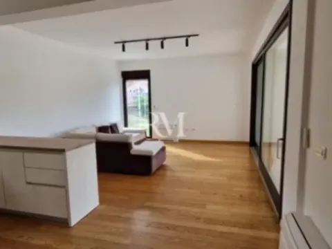 Izdavanje, dvosoban stan, 110m², Seljanovo, Tivat - image 2