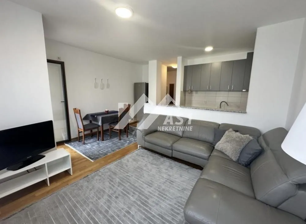 Izdavanje, dvosoban stan, 55m², Novi Sad Sve Podlokacije, Novi Sad