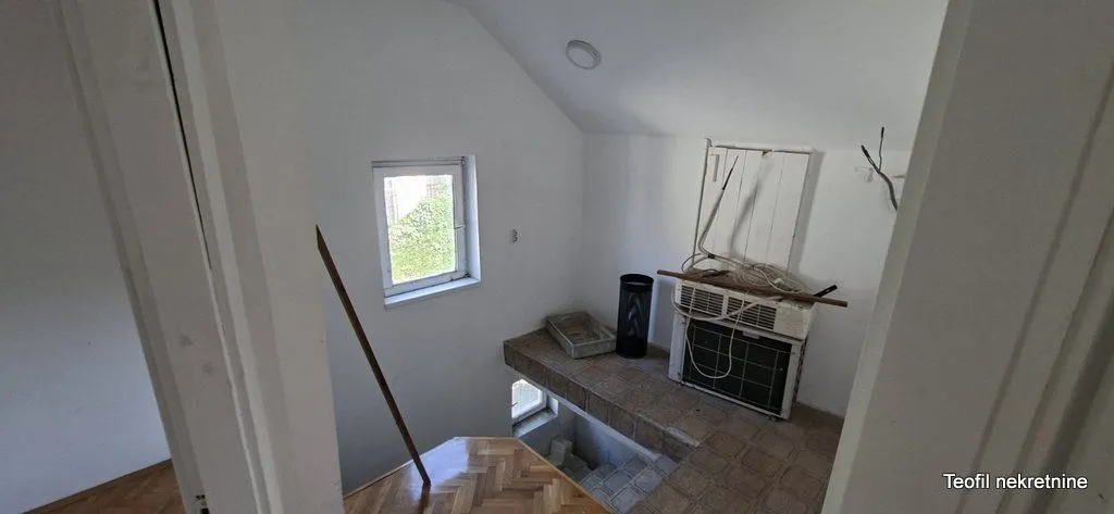 Prodaja, kuća, 61m², Voždovac Sve Podlokacije, Beograd