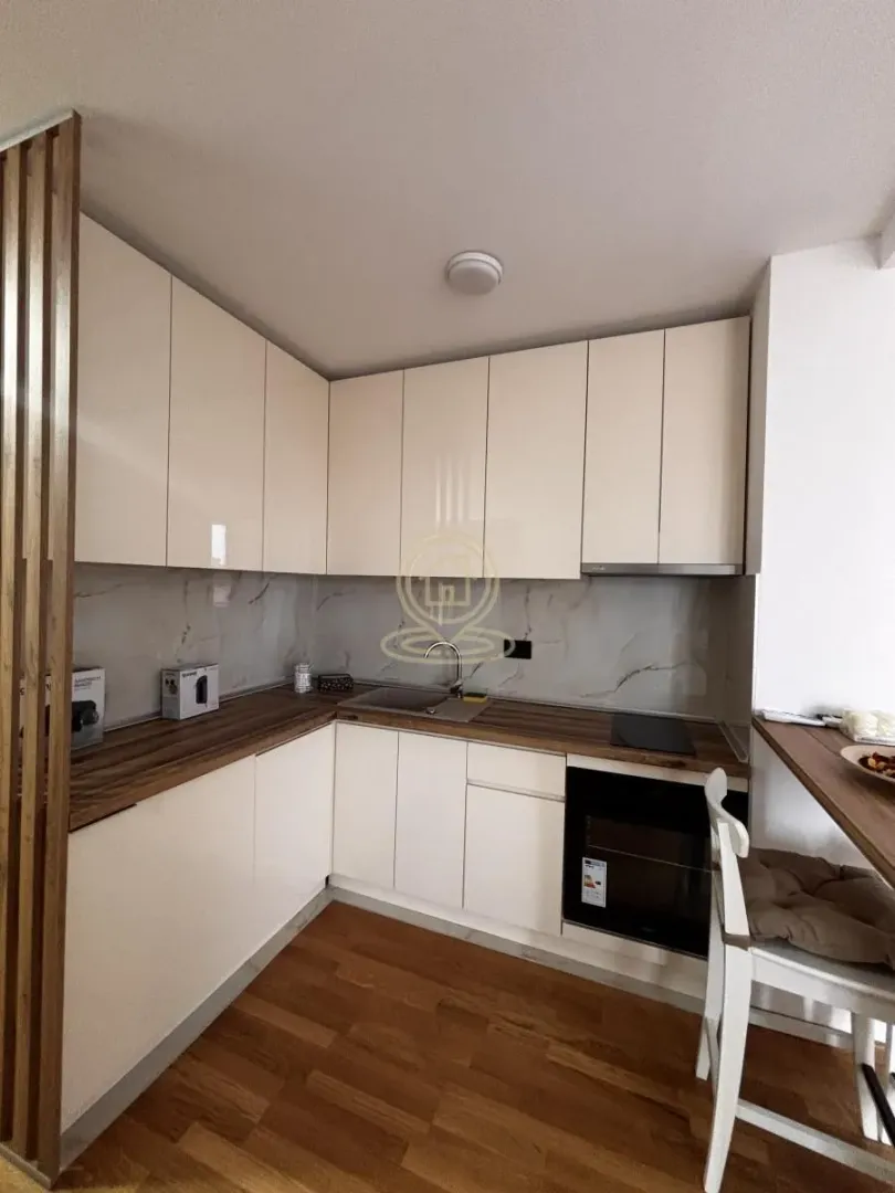 Izdavanje, jednosoban stan, 38m², Medijana, Niš