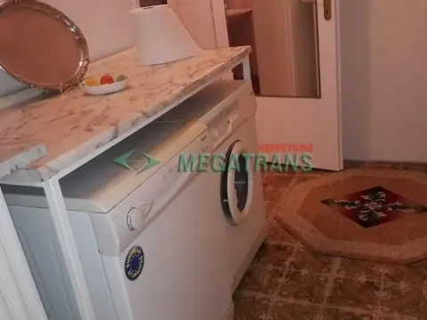 Izdavanje, trosoban stan, 77m², Bulevar Oslobodjenja, Novi Sad Sve Podlokacije - image 12