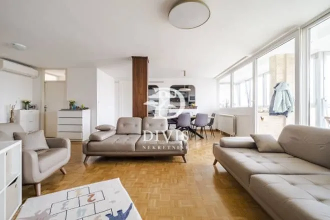 Sale, four bedroom apartment, 121m², Novi Beograd Blok 28, Novi Beograd Sve Podlokacije