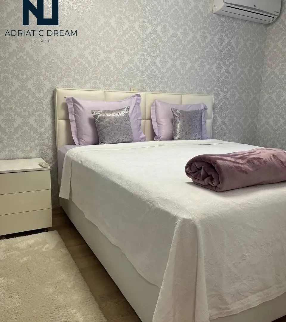 Prodaja, jednosoban stan, 47m², Centar, Budva