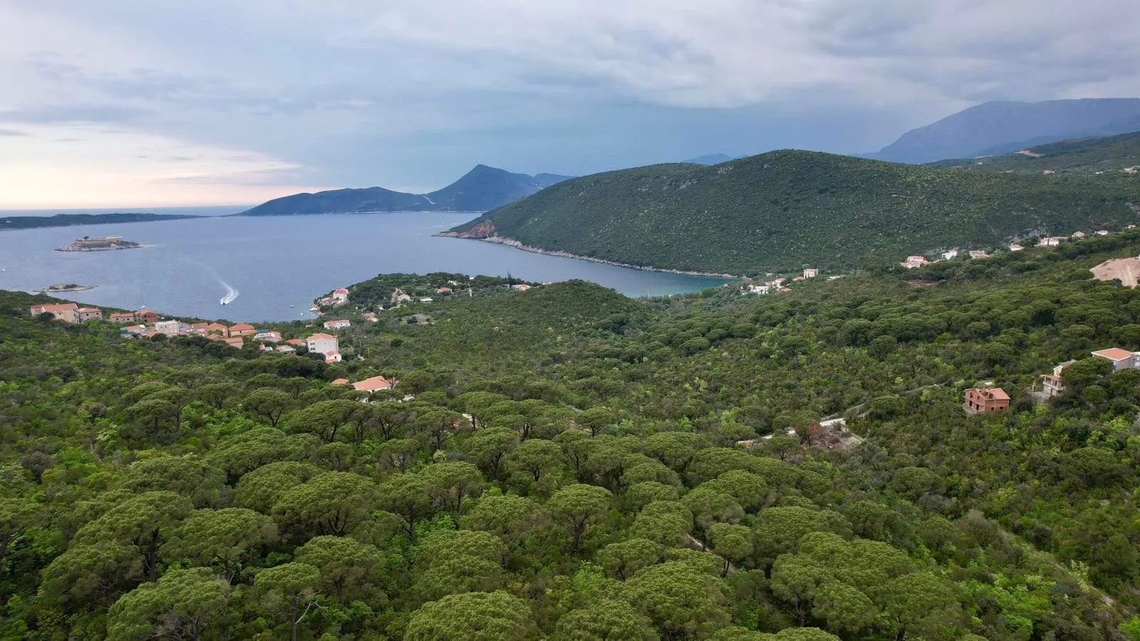 Prodaja, plac, 1046m², Herceg Novi, Crna Gora