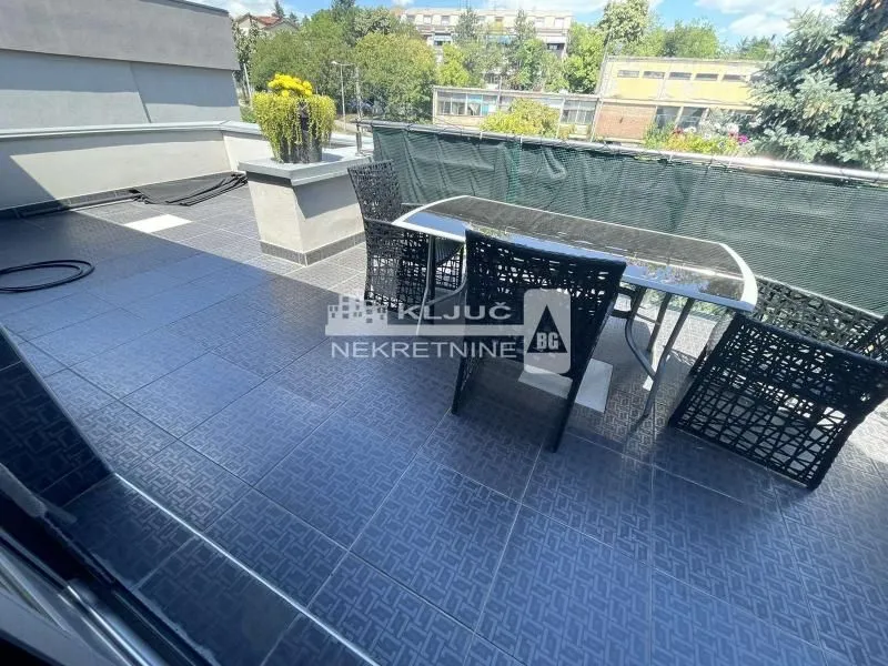 Sale, house, 520m², Savski Venac, Beograd