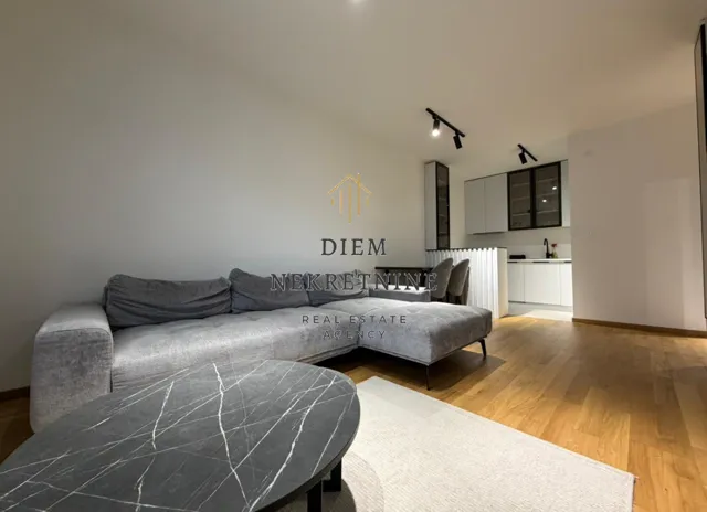 Izdavanje, jednosoban stan, 45m², City Kvart, Podgorica