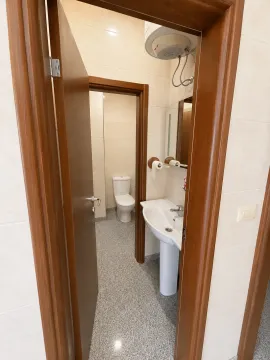 Rent, office space, 68m², Momišići, Podgorica - image 9