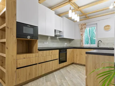 Sale, house, 234m², Dumidran, Tivat - image 4