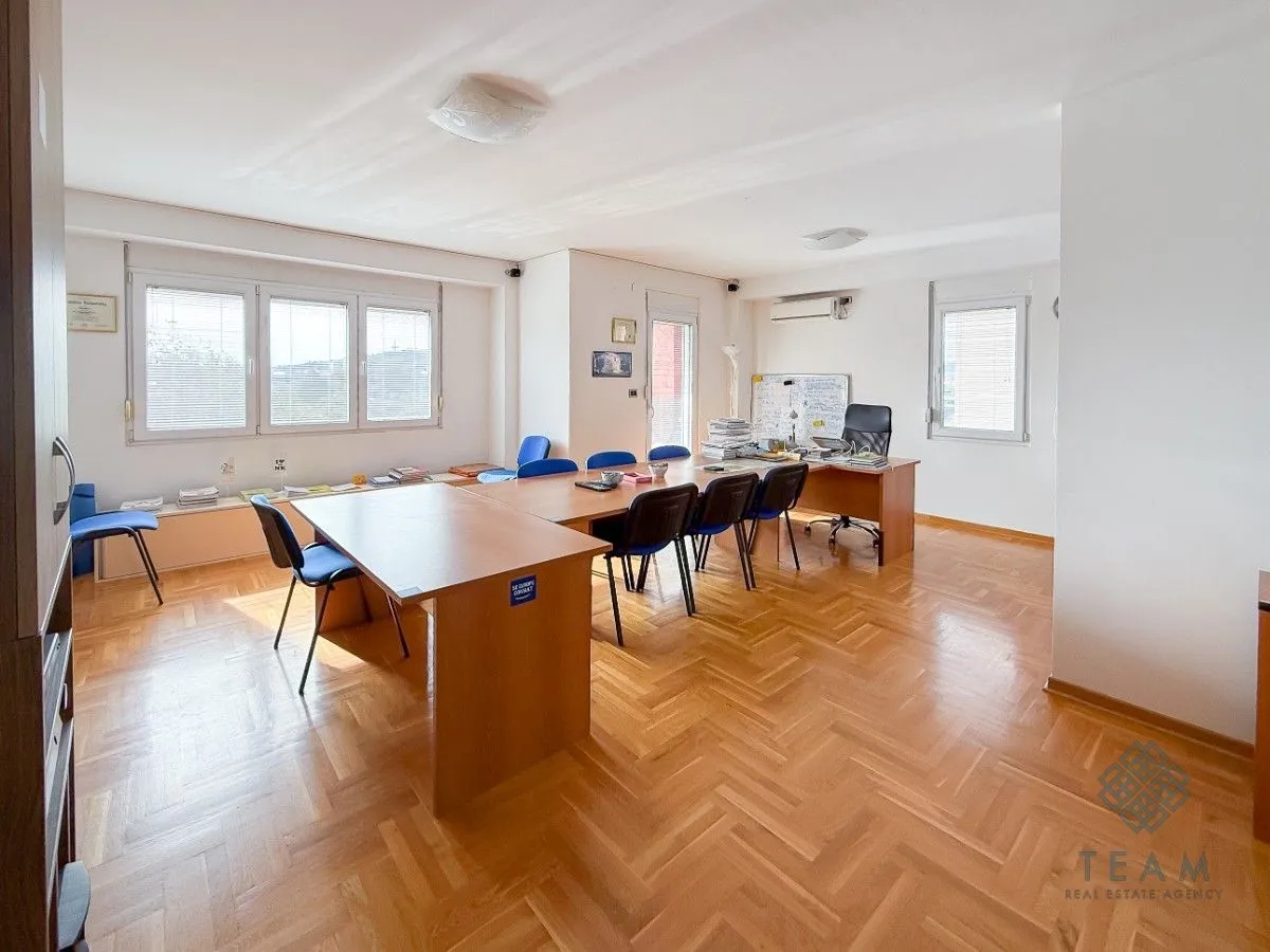 Prodaja, trosoban stan, 91m², Kod Big Fashion-a, Podgorica