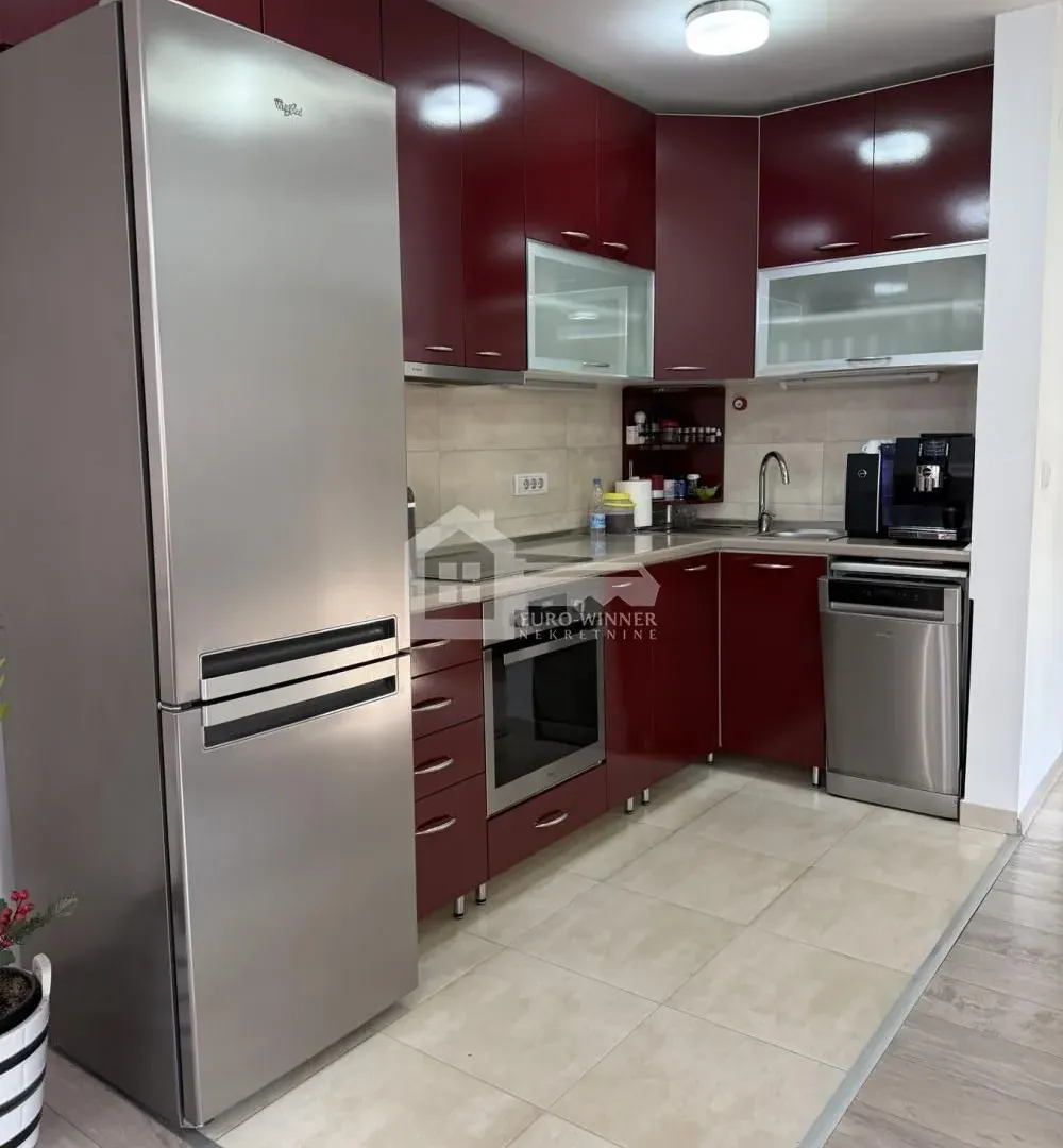 Prodaja, kuća, 162m², Zemun Gornji Grad, Zemun Sve Podlokacije
