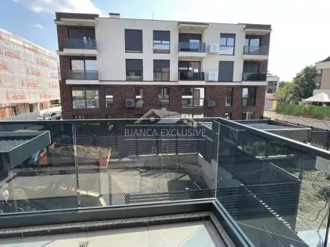 Prodaja, trosoban stan, 72m², Zemun Sve Podlokacije, Beograd - image 4