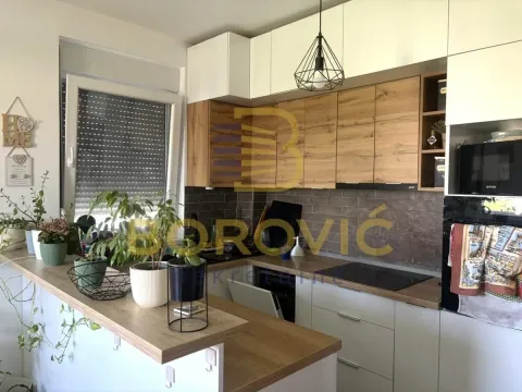 Sale, three bedroom apartment, 76m², Vojvode Vlahovica, Beograd - image 5