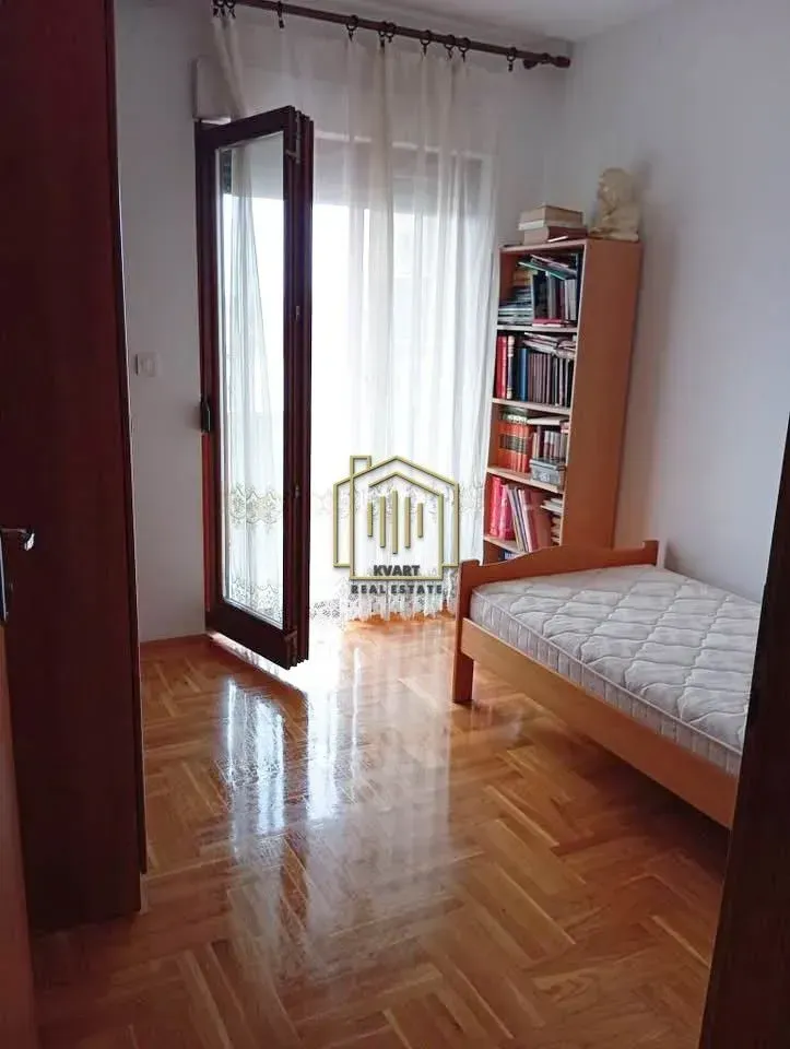Prodaja, jednosoban stan, 40m², Stari Aerodrom, Podgorica