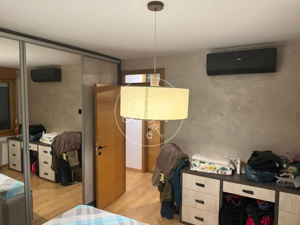 Sale, two bedroom apartment, 74m², Stari Grad, Beograd