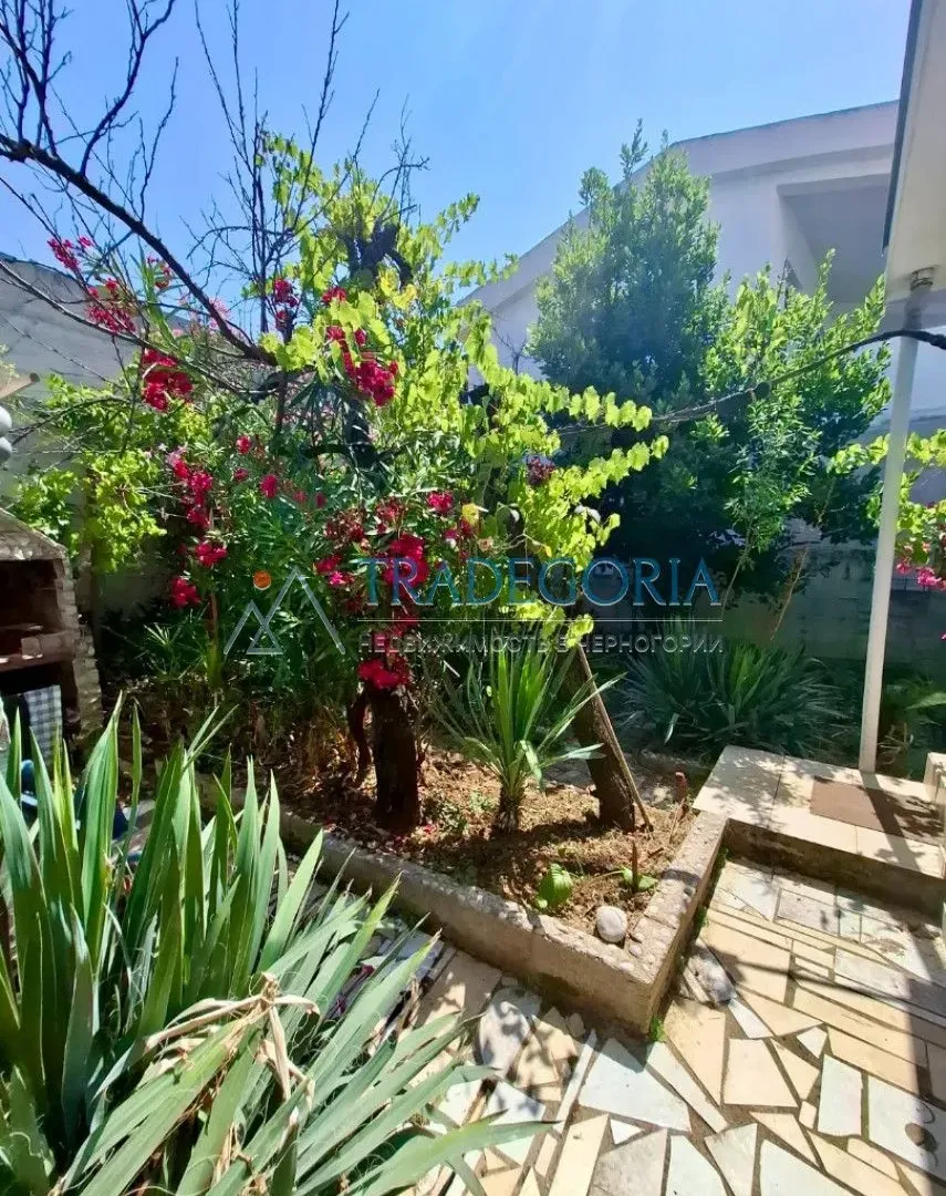 Prodaja, kuća, 115m², Dobra Voda, Bar