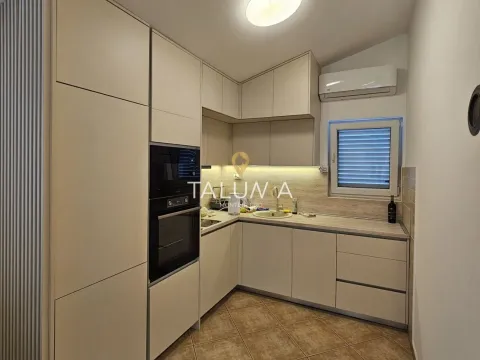 Izdavanje, kuća, 210m², Masline, Podgorica - image 5