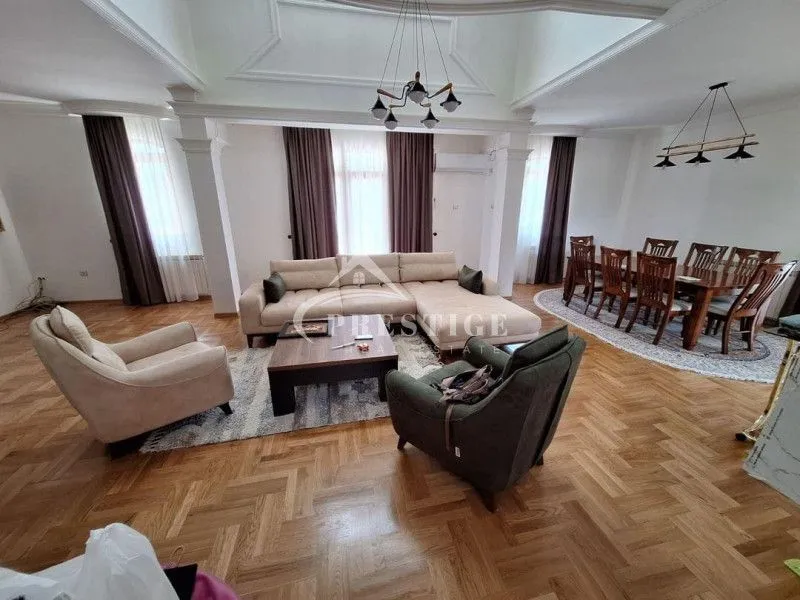 Rent, house, 280m², Zabjelo, Podgorica