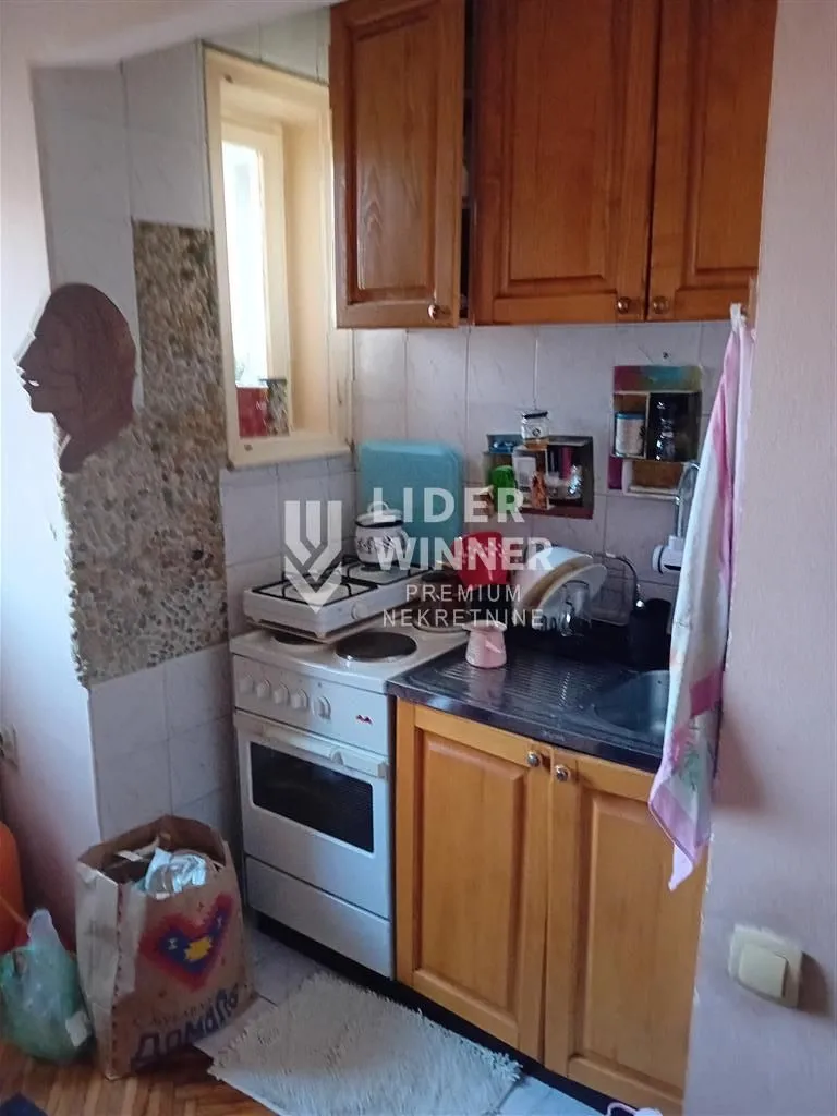 Prodaja, trosoban stan, 58m², Lion, Zvezdara Sve Podlokacije