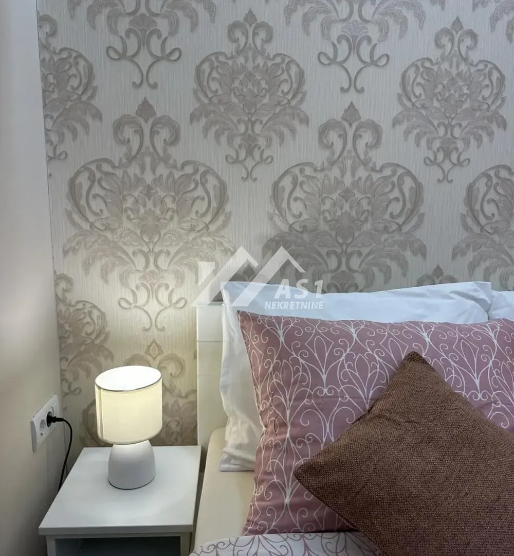Izdavanje, dvosoban stan, 42m², Novi Sad Sve Podlokacije, Novi Sad