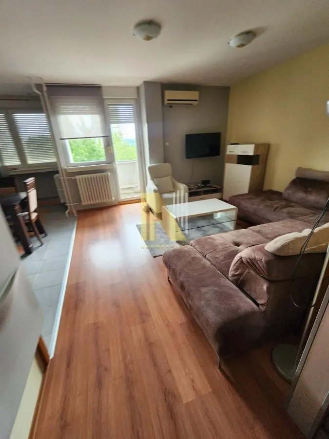 Izdavanje, trosoban stan, 70m², Liman 2, Novi Sad Sve Podlokacije