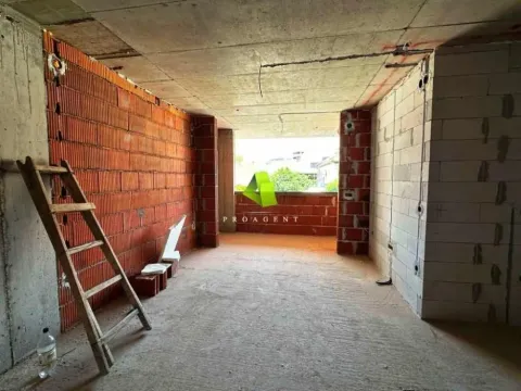 Prodaja, trosoban stan, 70m², Medijana, Niš - image 6