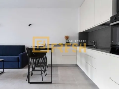 Prodaja, jednosoban stan, 64m², Kotor, Crna Gora - image 2