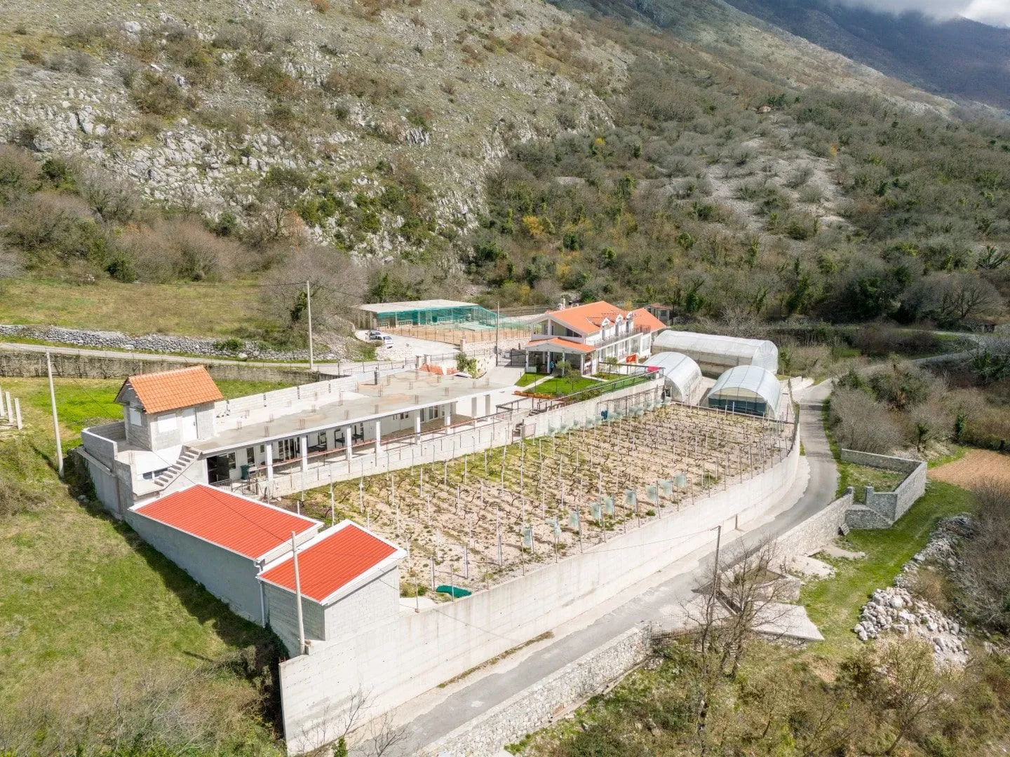 Prodaja, plac, 584m², Mirac, Kotor