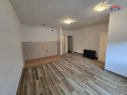 Sale, studio apartment, 29m², Rotkvarija, Novi Sad Sve Podlokacije - image 2